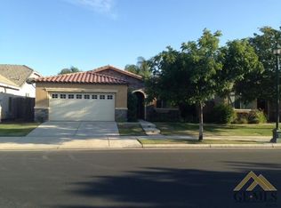 11623 Alton Manor Dr, Bakersfield, CA 93312