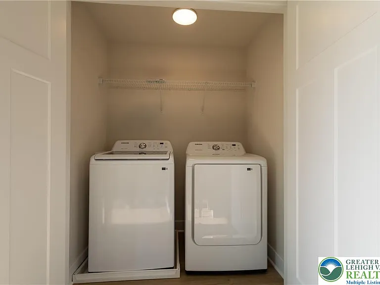 1411 Greenview Dr #12 — Photo 11