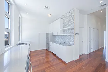 Sold by aptsandlofts.com