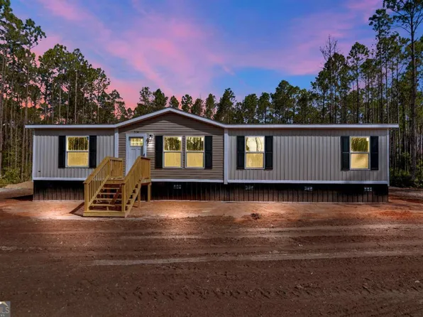 7134 Long Ford Rd, Jesup, GA 31546