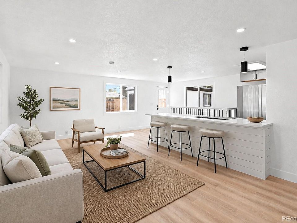1st image of 8851 Hooker Way
