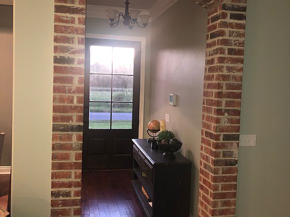 3rd image of 4624 Battington Ln