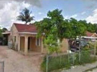 821 SE 3rd Pl, Hialeah, FL 33010