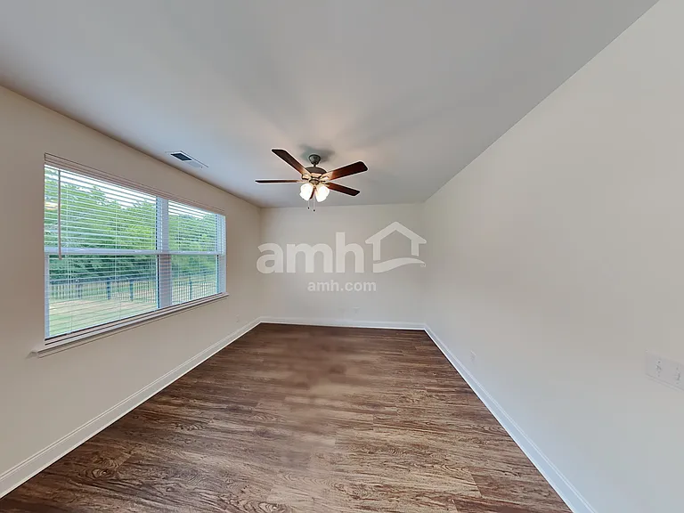3011 Lucky Ln — Photo 6