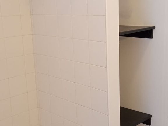 5th image of 2350 E Cumberland St APT 3