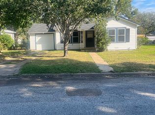 1506 Warren Ave, Victoria, TX 77901