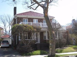 212 Riverside Blvd, Long Beach, NY 11561