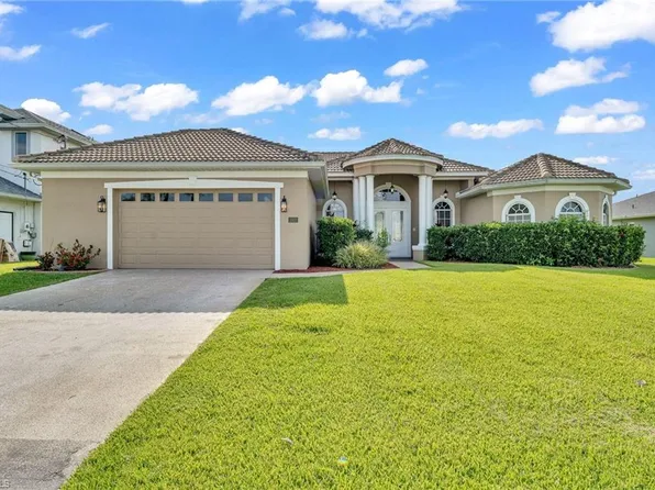 2313 SE 20th PL, CAPE CORAL, FL 33990