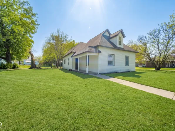 314 Craven St, Sweetser, IN 46987