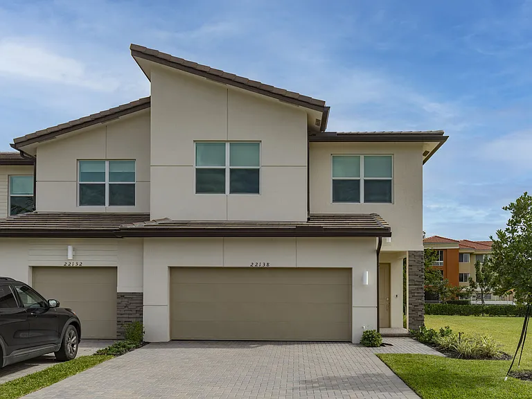 Nuvo- Boca Single Family Homes and Townhomes — Photo 5