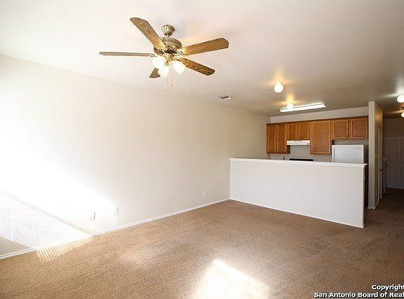 3rd image of 10719 Mathom Lndg APT 4