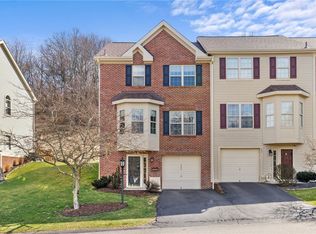 445 Georgetown Ct, Seven Fields, PA 16046