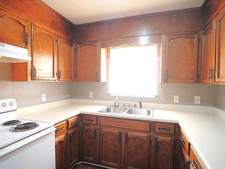 2979 Old Highway 431 — Photo 13