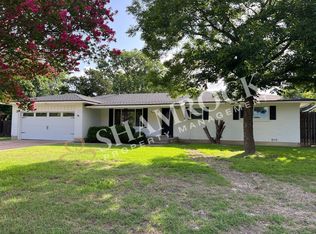409 Sharron Dr, Woodway, TX 76712