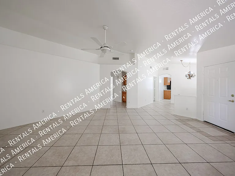 13182 W Cypress St — Photo 11
