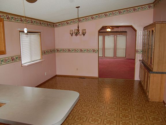 4th image of 8501 195th St E #119