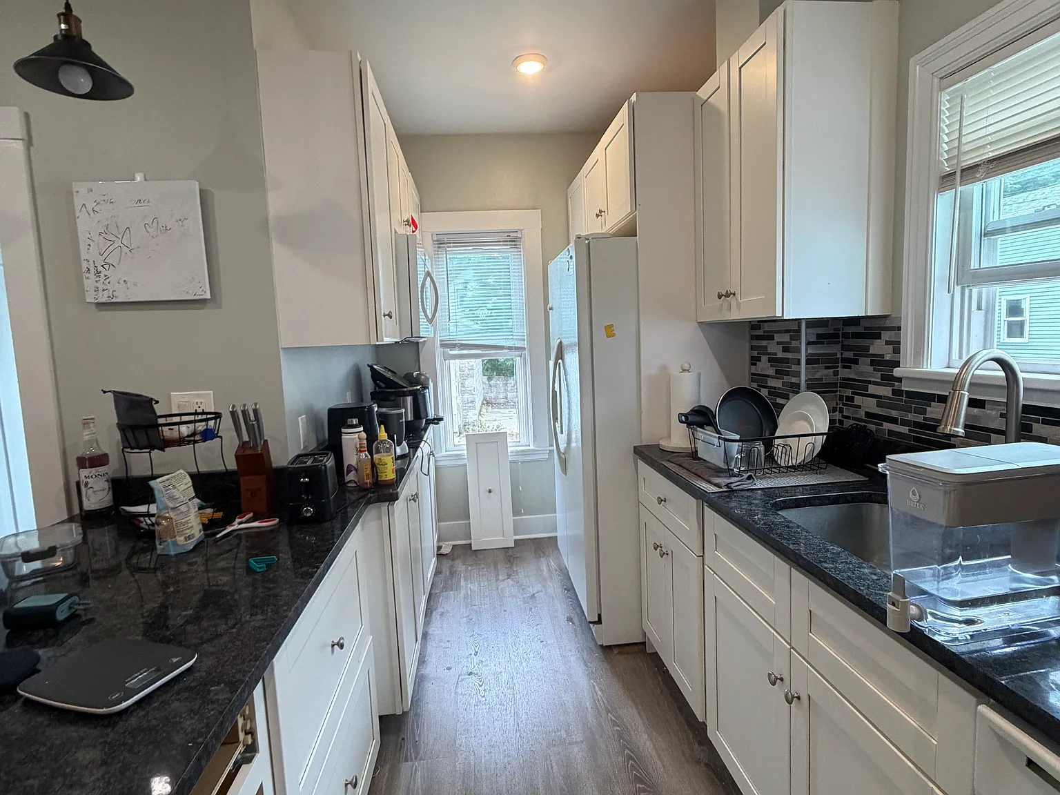3 bed, $4,050 — Photo 2