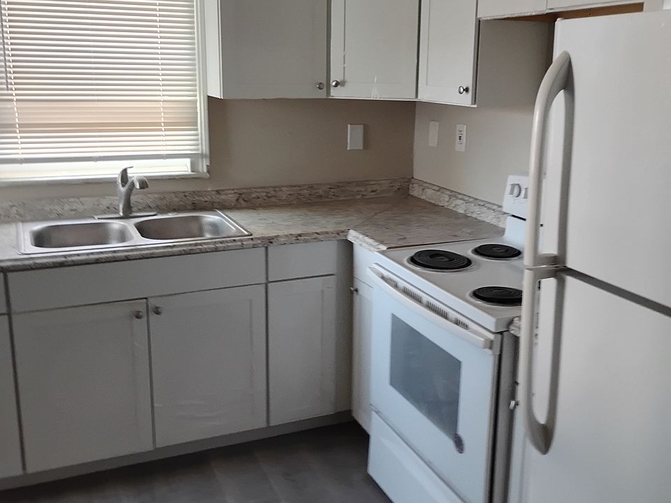 1st image of 2300 Greenland Ave #F