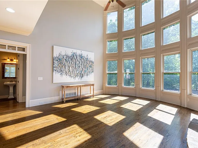 2360 Manor Creek Ct — Photo 15