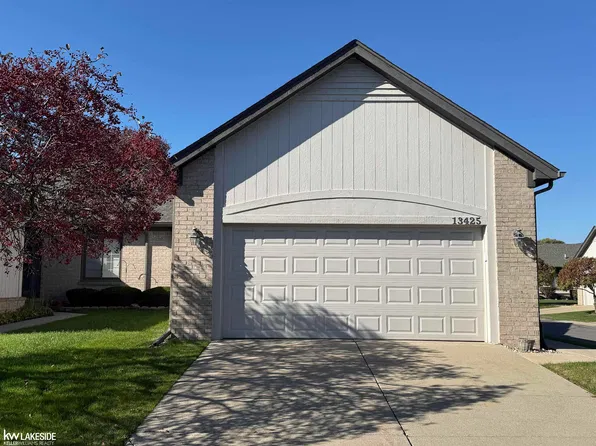 13425 Highland Cir, Sterling Heights, MI 48312
