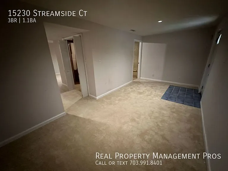 15230 Streamside Ct — Photo 21