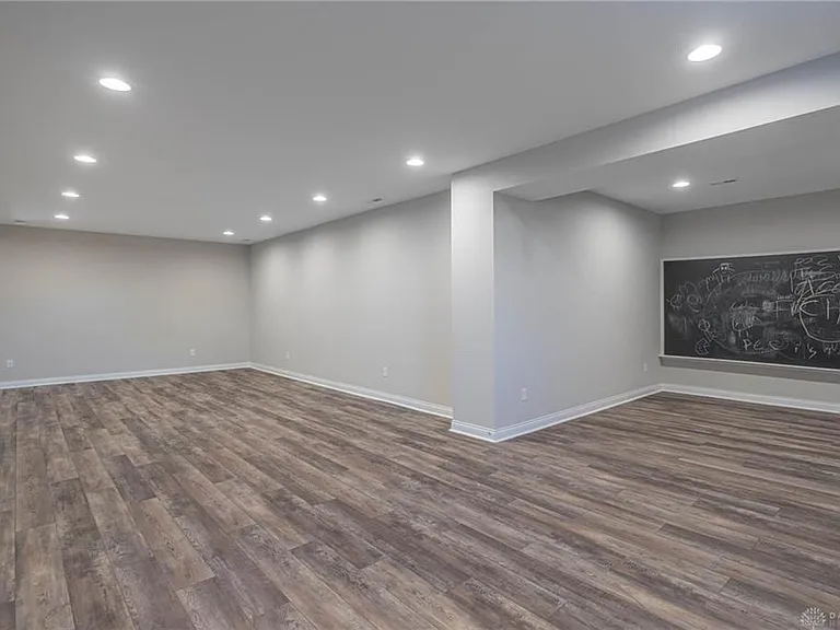 9501 Flatrock Dr — Photo 33