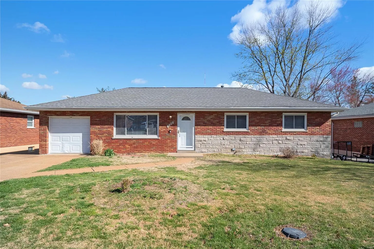 1201 Fain Dr photo 1