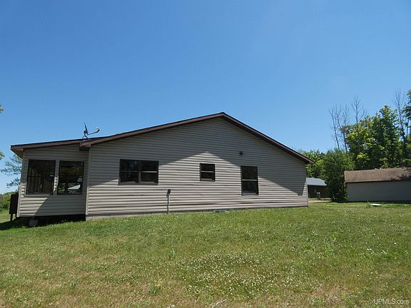 5th image of 14983 E Shore Rd