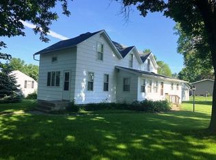 1621 E Oak St, Algona, IA 50511
