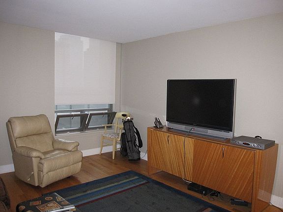 4th image of 600 N Lake Shore Dr APT 4210