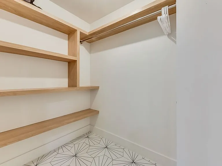 2216 Ridgecrest Trl — Photo 35