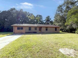 124 County Road 4795, Warren, TX 77664