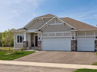 6740 Bellflower Dr, Excelsior, MN 55331