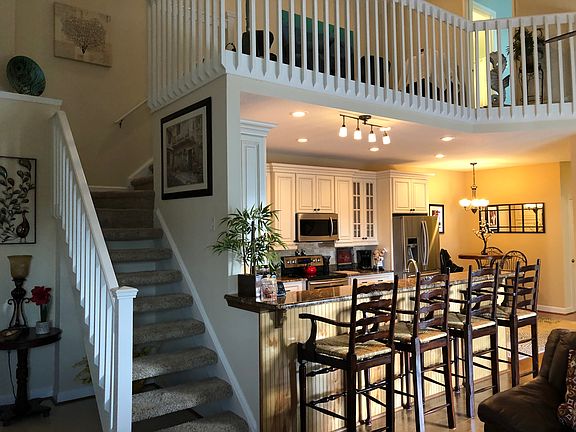2 Level living 
