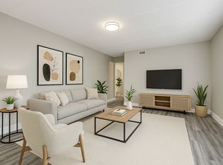 Meadowlark Apts, Lincoln, NE 68504