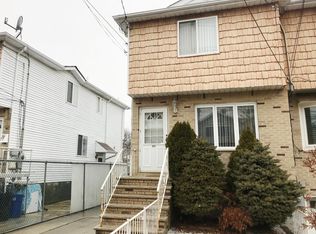 63 B Scott Ave, Staten Island, NY 10305