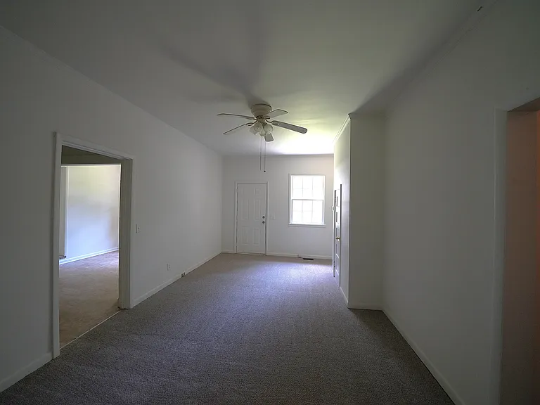 313B Wedowee St #B — Photo 9