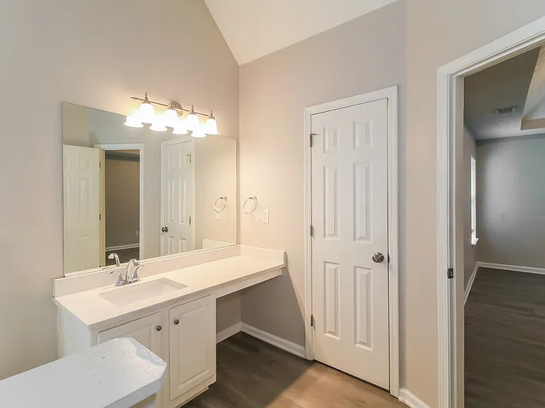 2597 Oslo Ct — Photo 14