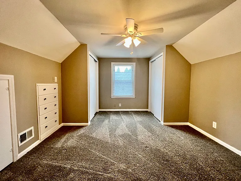3922 Grandview Ave — Photo 37
