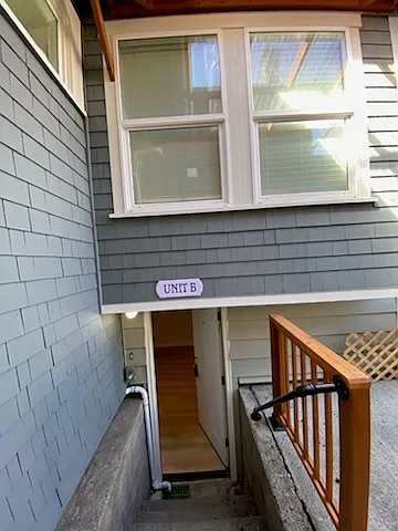 4724 7th Ave NE — Photo 31