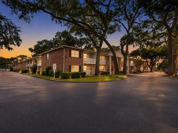 2500 LEE ROAD #104, WINTER PARK, FL 32789
