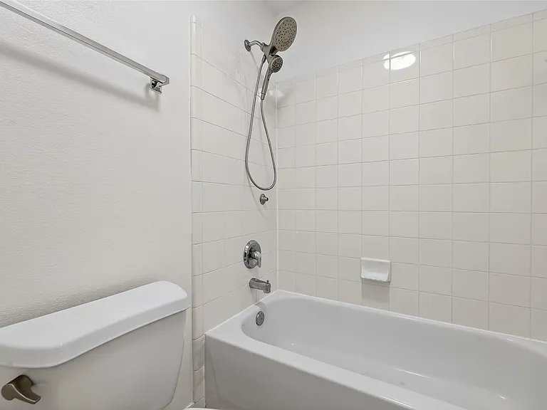 19530 Harvest Stream Way — Photo 35