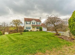 5 Ruth Cir, Pomfret Center, CT 06259