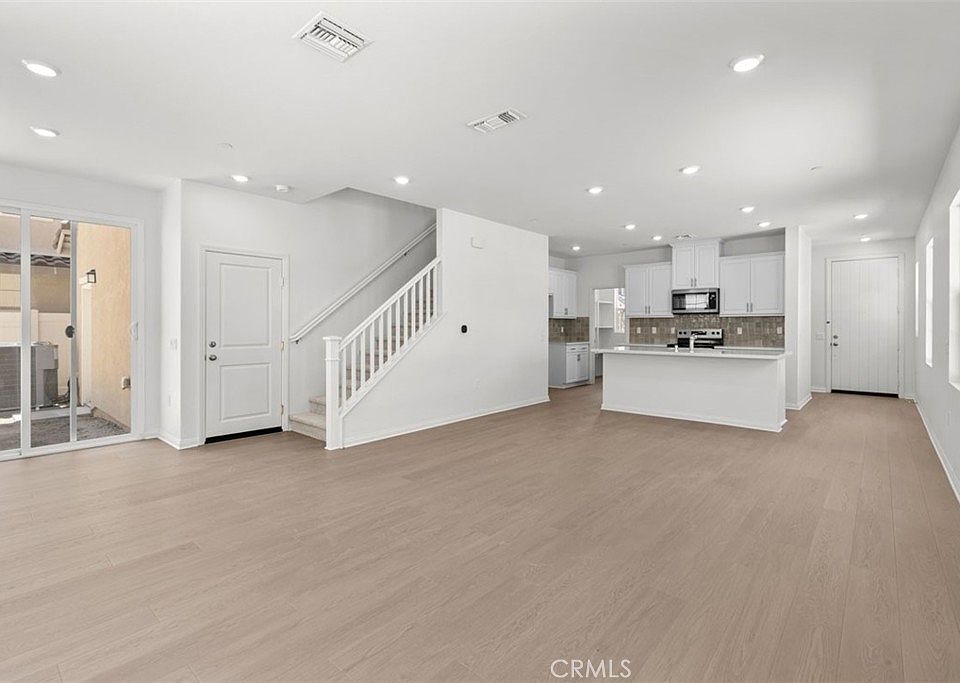 ぞうきち ③⑨⑩⑪⑰ 16023 Cochise Ct, Chino, CA 91708 | Zillow