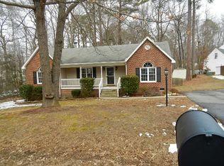 10903 Old Cheshire Ln, Chester, VA 23831