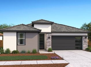 1055 Redwood Gln, Galt, CA