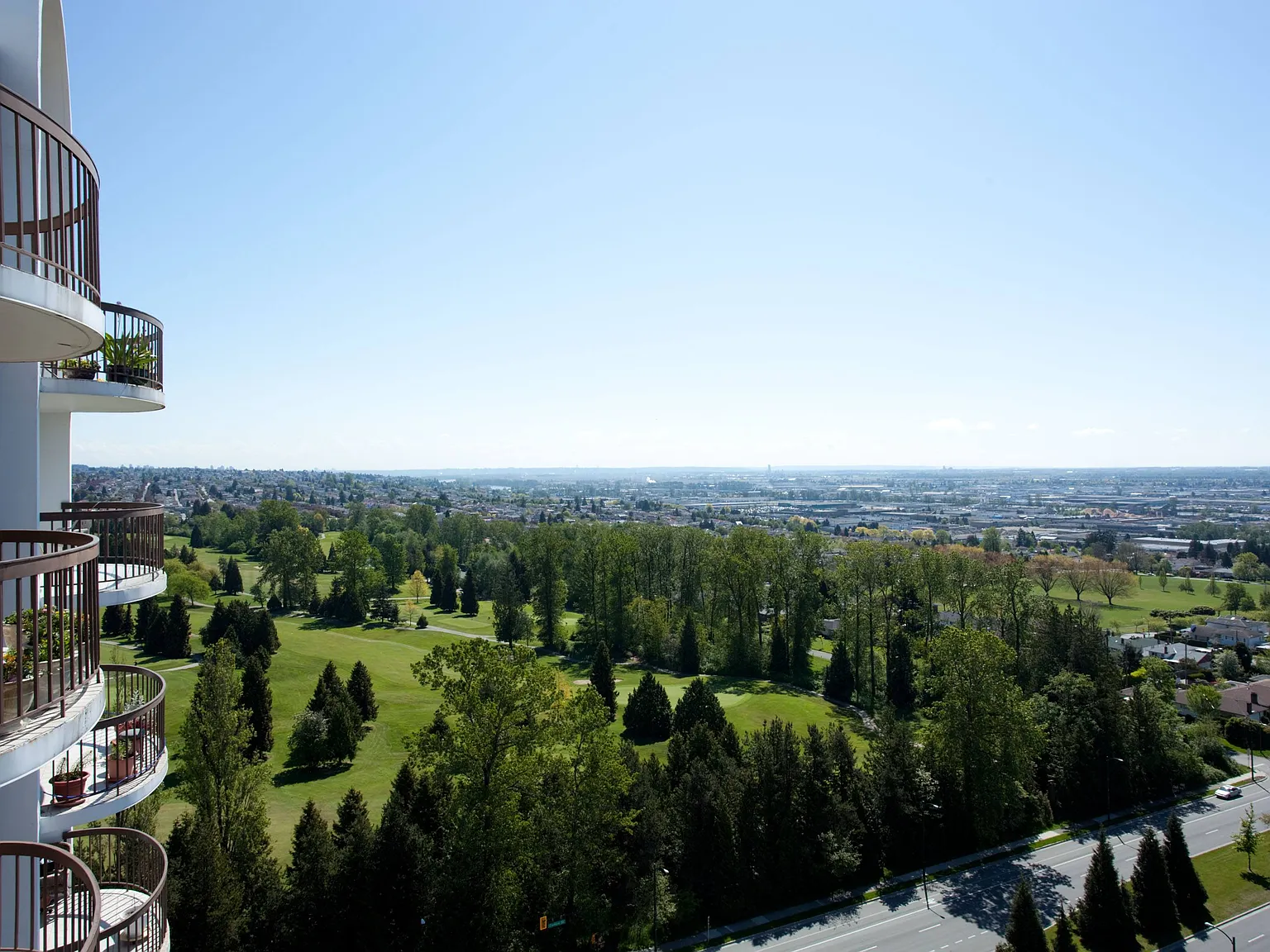 Langara Gardens — Photo 3