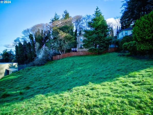 0 N 7th St, Coos Bay, OR 97420