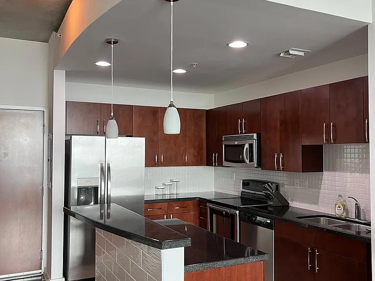 300 S Australian Ave #1115 — Photo 42