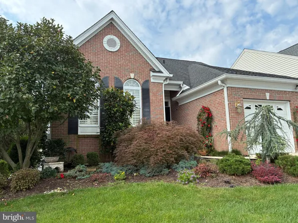 91 S Valentine Dr, Garnet Valley, PA 19060